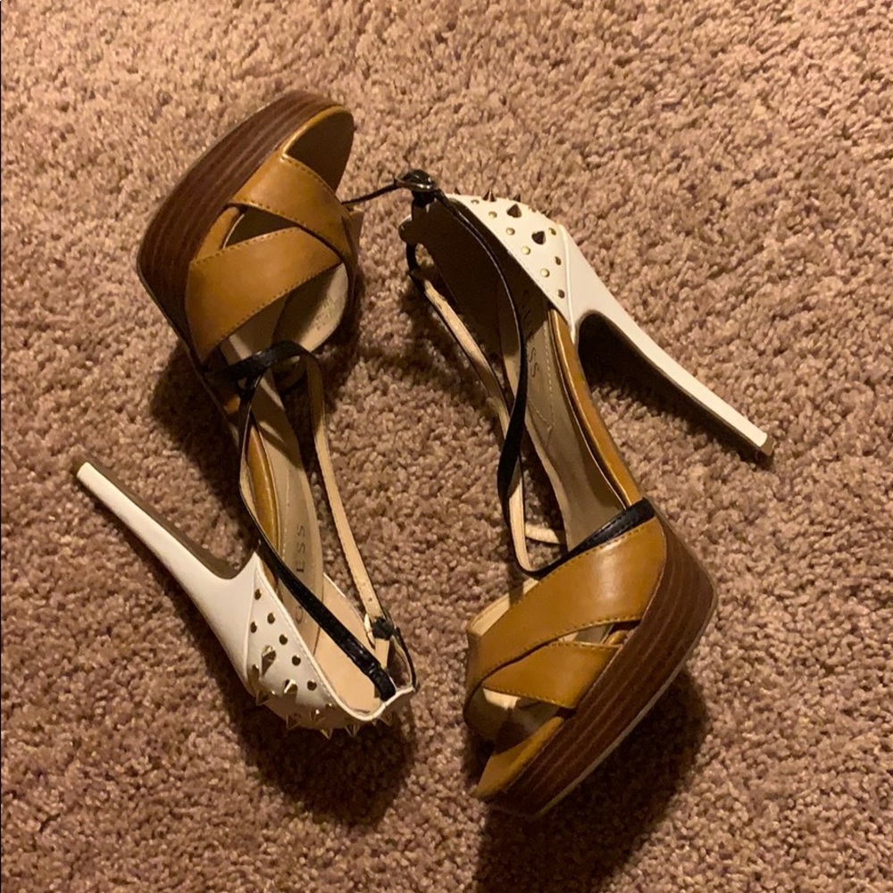 Guess Platform Sandals